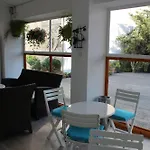 Ξενοδοχείο με διαμερίσματα Eleonora 3*
