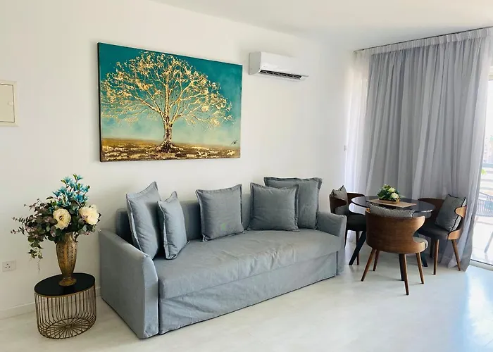 Lägenhetshotell Eleonora 3*