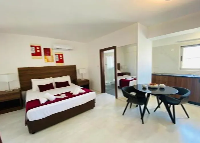 Eleonora Lägenhetshotell Larnaca