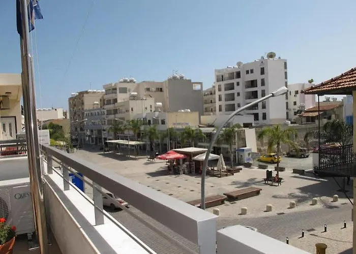 Eleonora Lägenhetshotell Larnaca