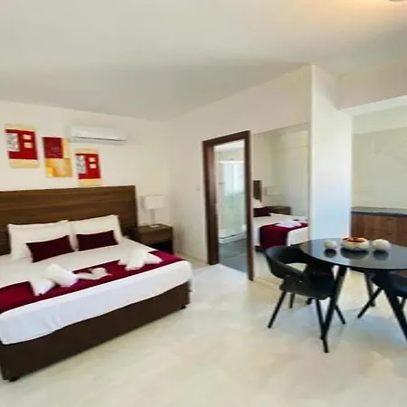 Eleonora Aparthotel Larnaca