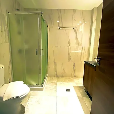 Aparthotel Eleonora Larnaca