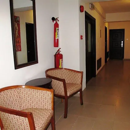 Eleonora Aparthotel 3*