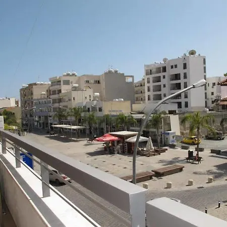 Eleonora Aparthotel Larnaca